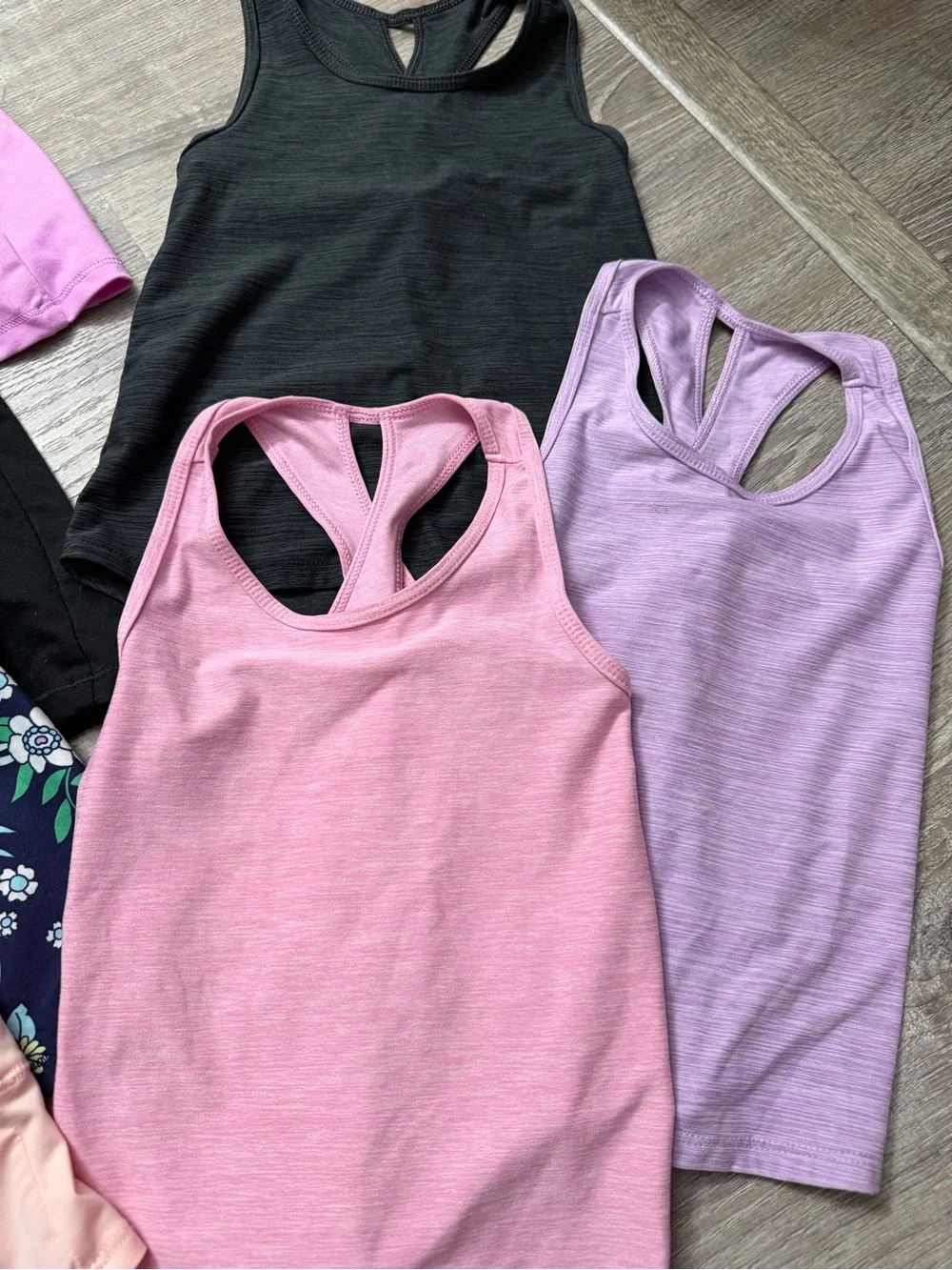 Kids athletic/workout bundle size 2T